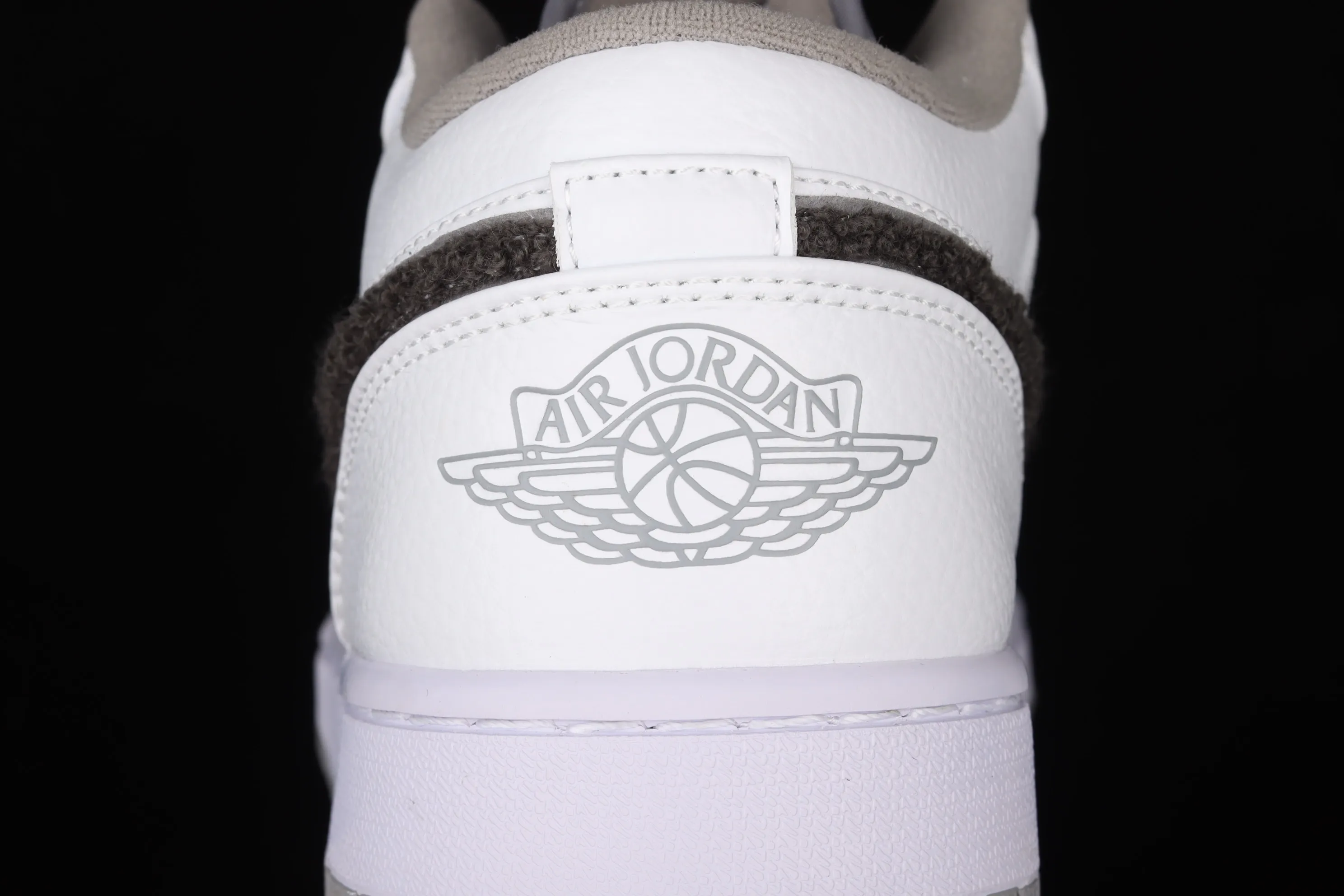 All categories Air Jordan Jordan series basketball shoes Air Jordan 1 Low Air Jordan 1 Low AJ1 Joe 1 low-top cultural and leisure sports sneakers 338145-103